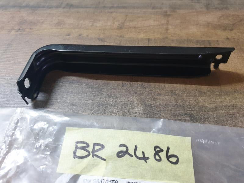 Original Used Isuzu D-Max Front Bumper Inner Bracket