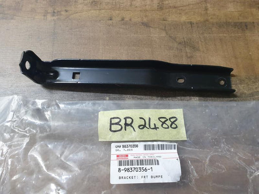 Original Used Isuzu D-Max Front Bumper Outer Bracket