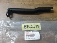 Original Used Isuzu D-Max Front Bumper Outer Bracket