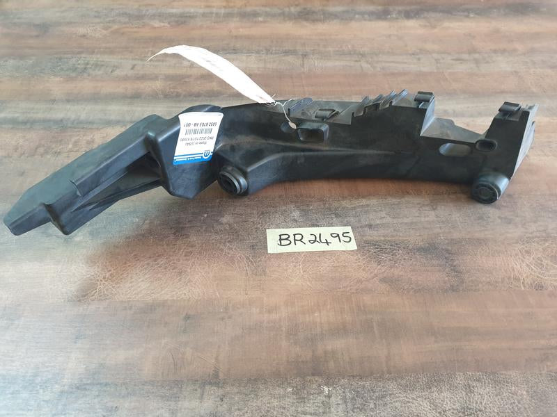 Original New Jeep Grand Cherokee Left Front Bumper Cover Bracket