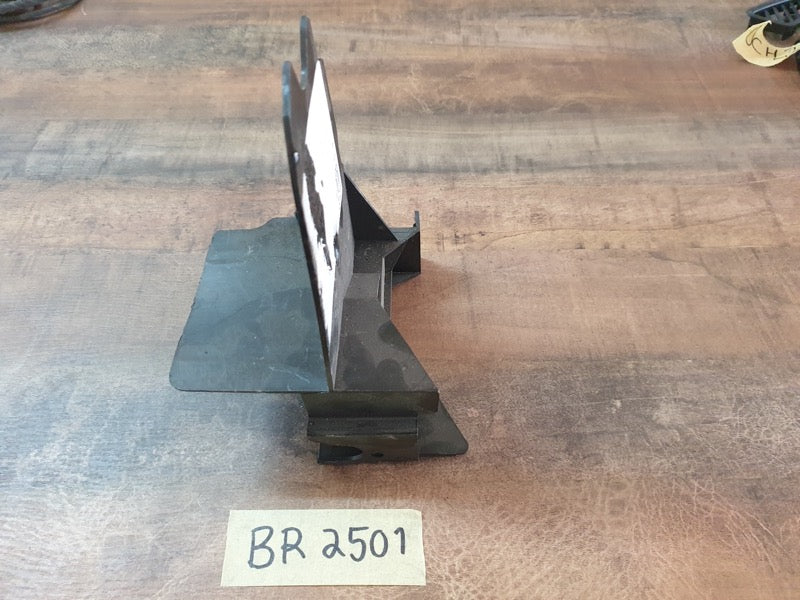 Original New Mercedes-Benz V-Class W639 Left Front Bumper Bracket