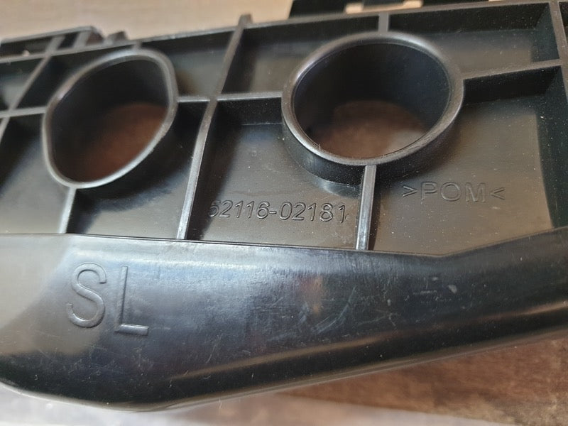 Original New Toyota Corolla Quest Left Front Bumper Bracket