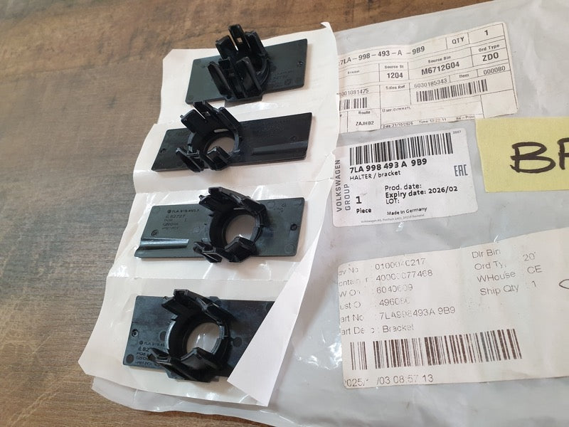 Original New Volkswagen Transporter Rear Bumper Parking Aid PDC Sensor Mounting Bracket Set