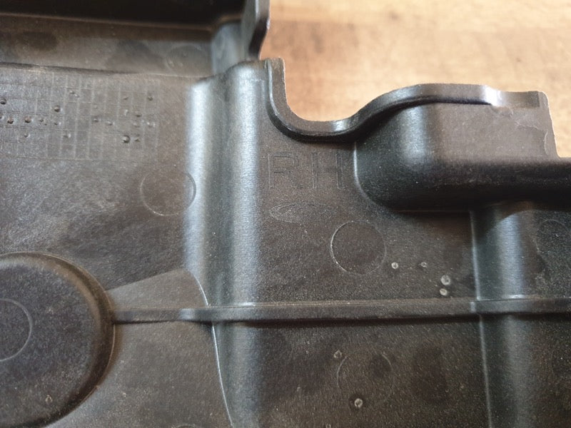 Original New Chery Tiggo 4 2024 Right Front Bumper Bracket