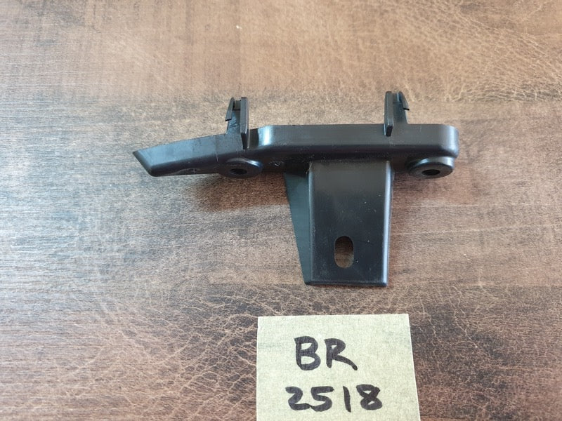 Original New BMW 3 Series G20 G21 Left Front Lower Bumper Guide