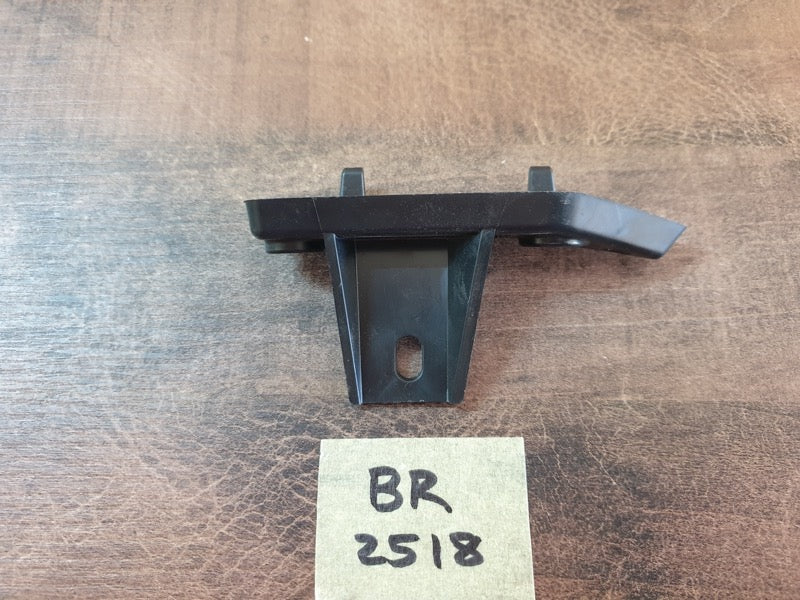 Original New BMW 3 Series G20 G21 Left Front Lower Bumper Guide