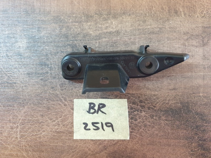 Original New BMW 3 Series G20 G21 Right Front Lower Bumper Guide