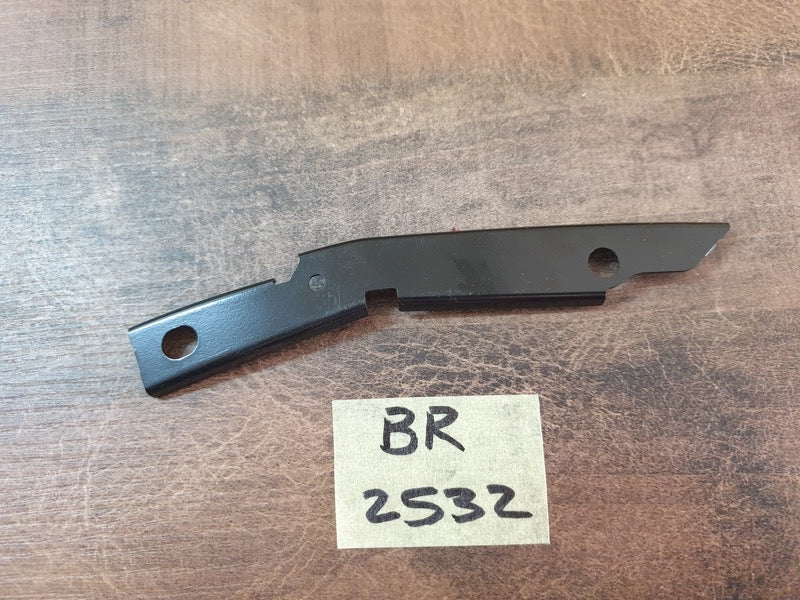 Original New Mercedes-Benz GLC Coupe X253 Left Front Bumper Upper Mounting Rail