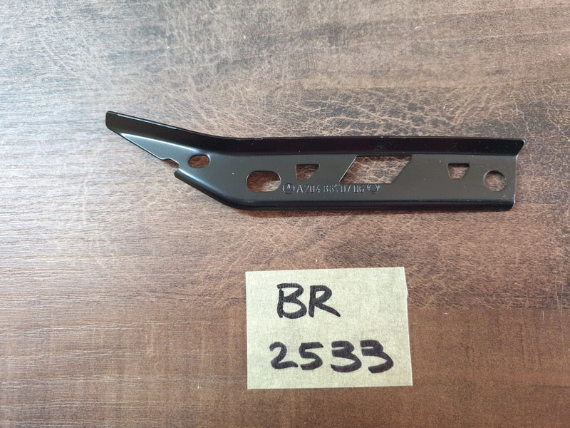 Original New Mercedes-Benz C-Class W204 2014 Left Front Bumper Upper Mounting Rail