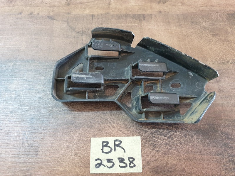 Original Used Volkswagen Polo Left Front Bumper Guide