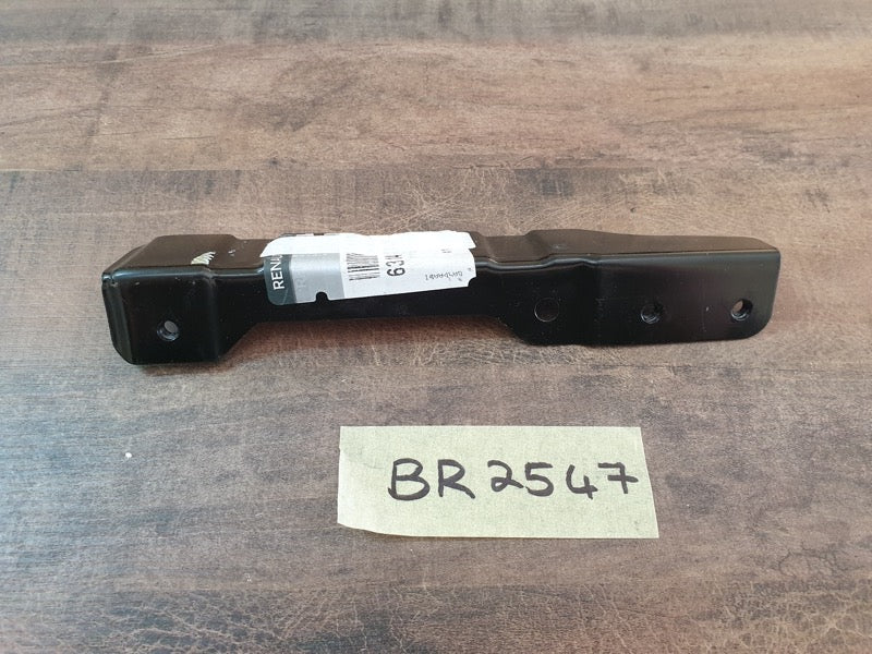 Original New Renault Kwid 2023 Right Front Upper Fender Bracket