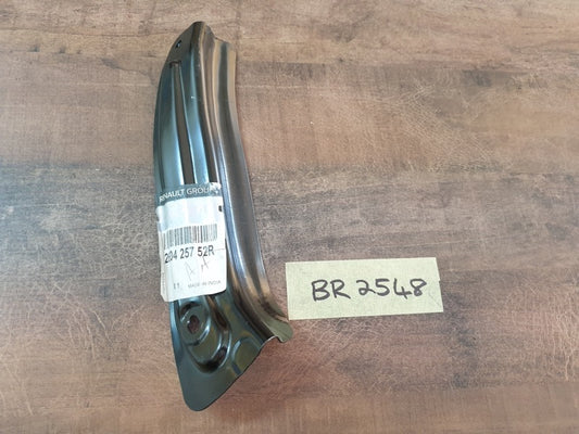Original New Renault Kwid 2023 Right Front Fender Bracket
