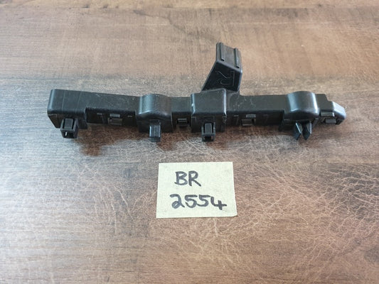 Original New Nissan Qashqai Right Front Bumper Bracket