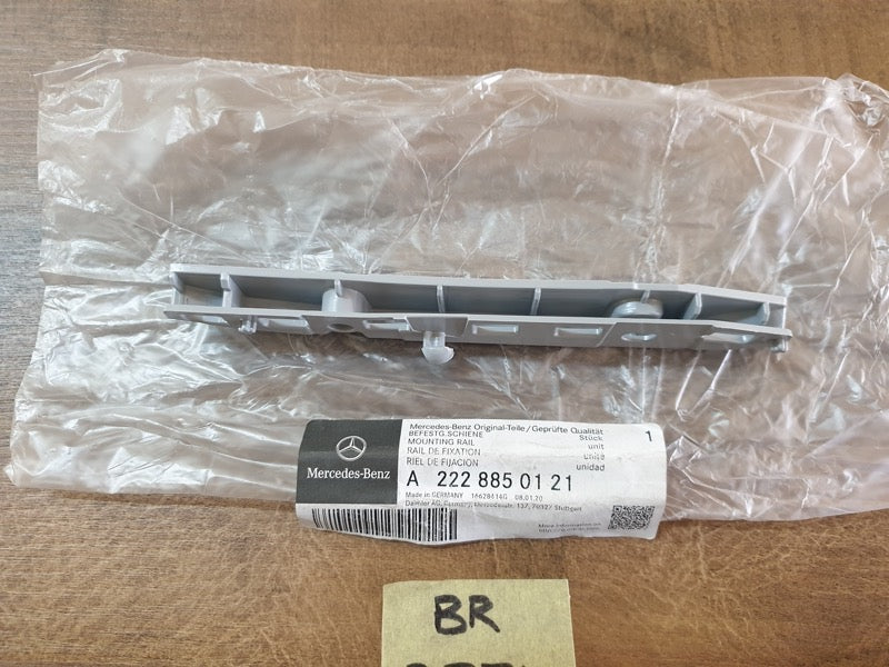 Original New Mercedes-Benz S-Class W222 Right Front Bumper Guide