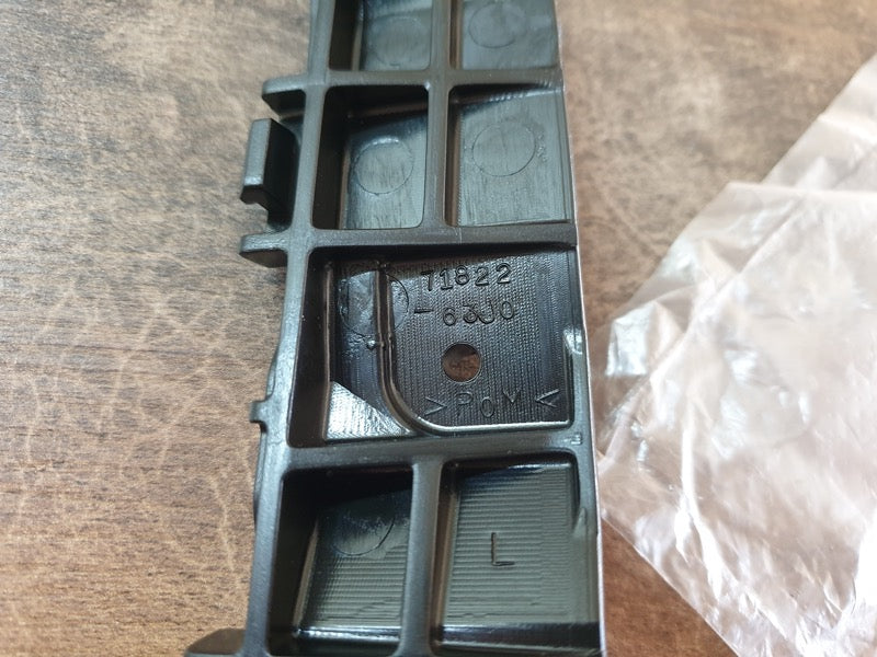Original New Suzuki Swift Left Rear Bumper Bracket