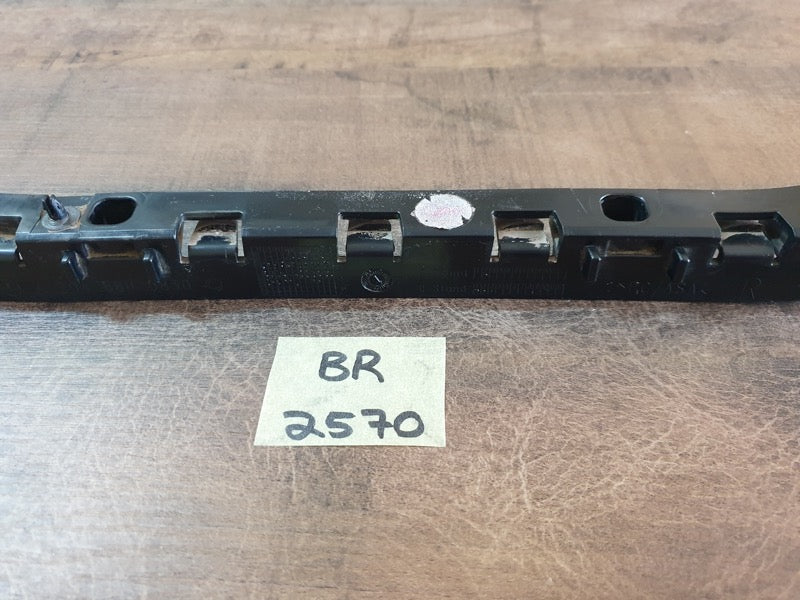 Original Used Mercedes-Benz C-Class W204 Right Rear Outer Bumper Bracket