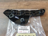 Original New Toyota Yaris XS 2019 Right Front Bumper Bracket