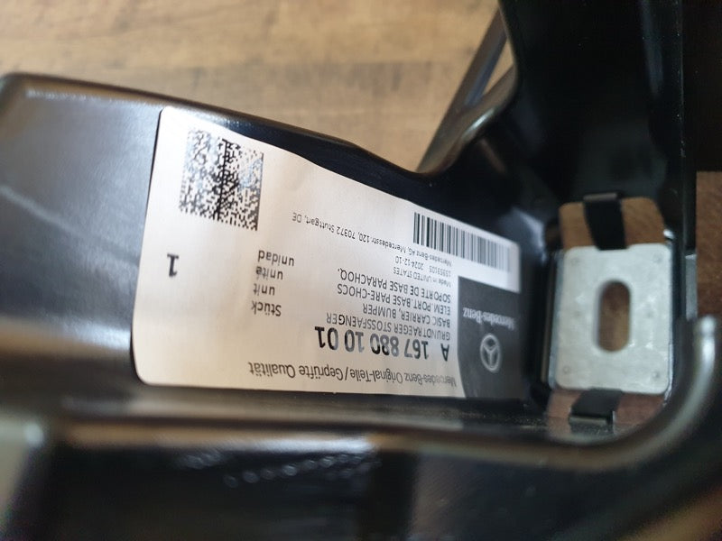 Original New Mercedes-Benz GLS X167 Right Rear Bumper Bracket