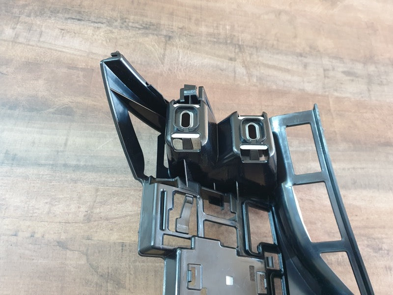 Original New Mercedes-Benz GLS X167 Right Rear Bumper Bracket