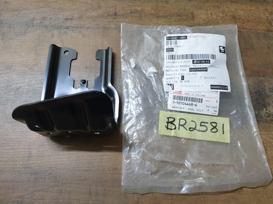 Original New Isuzu D-Max 2025 Fuel Filter Bracket