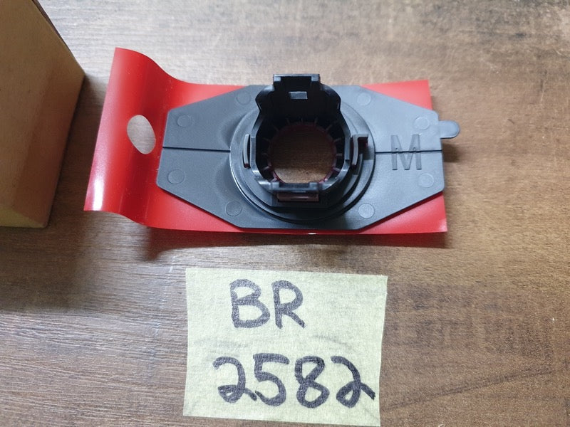 Original New Mitsubishi Eclipse Cross 2023 Right Front Parking PDC Sensor Bracket