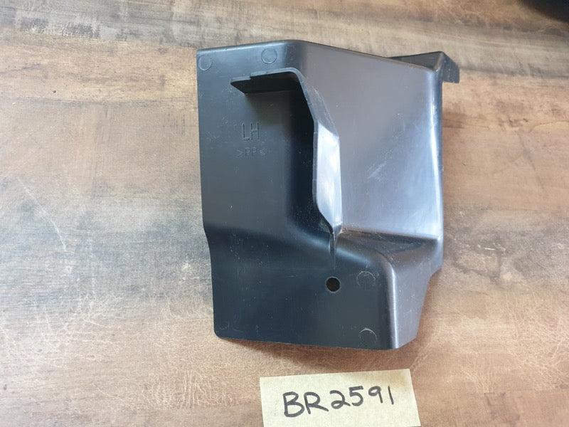 Original New Isuzu KB 2017 Left Front Lower Inner Bracket