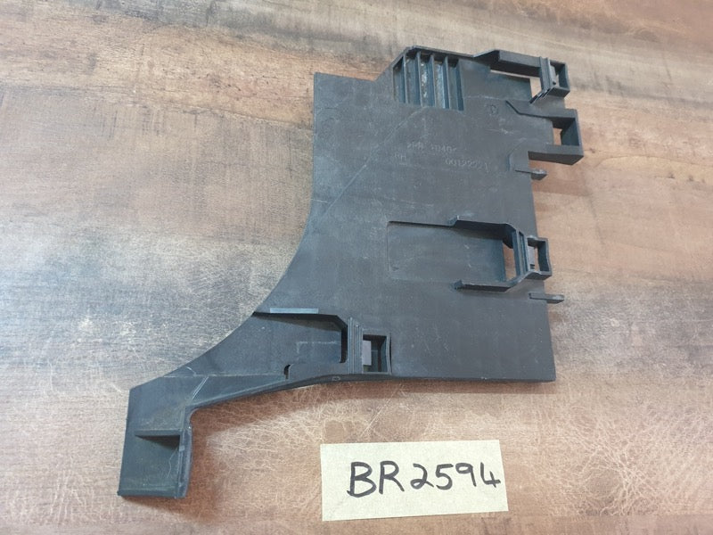 Original Used Land Rover Evoque Right Front Headlight Bracket