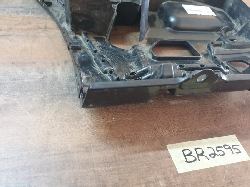 Original New BMW 4 Series F32 F33 F36 Right Rear Bumper Bracket