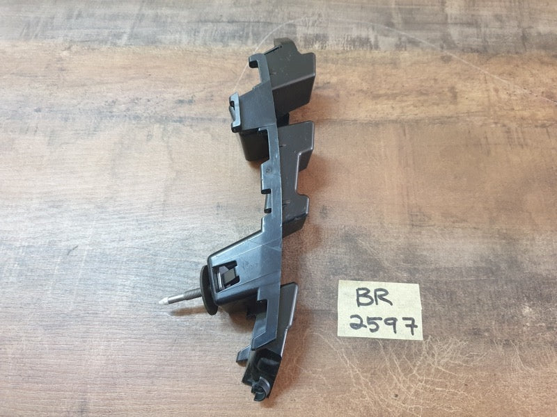 Original New Mercedes-Benz C-Class W205 Left Rear Bumper Bracket