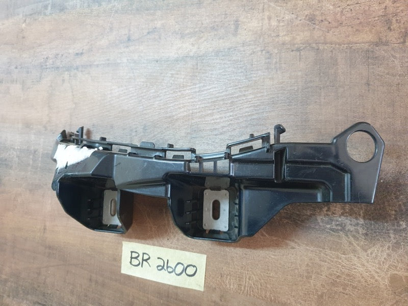 Original New Mercedes-Benz C-Class W205 Left Rear Bumper Bracket