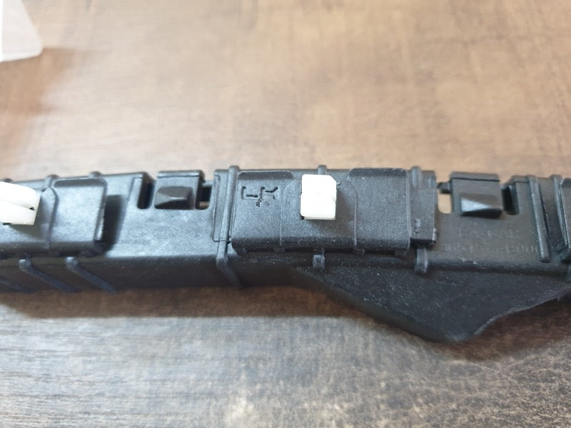 Original New Hyundai Grand i10 2016 Left Front Bumper Bracket