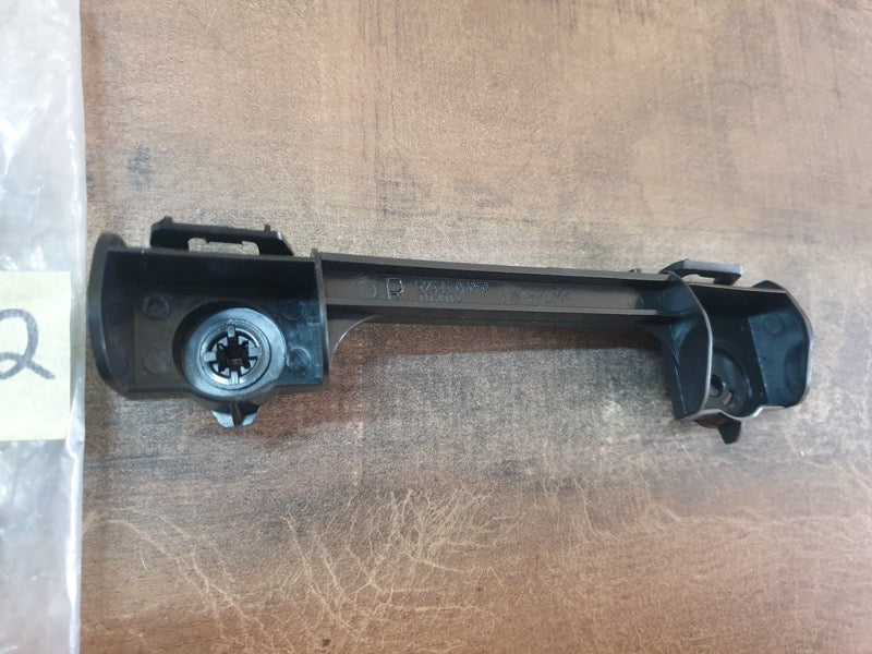 Original New Toyota Etios Right Front Bumper Bracket