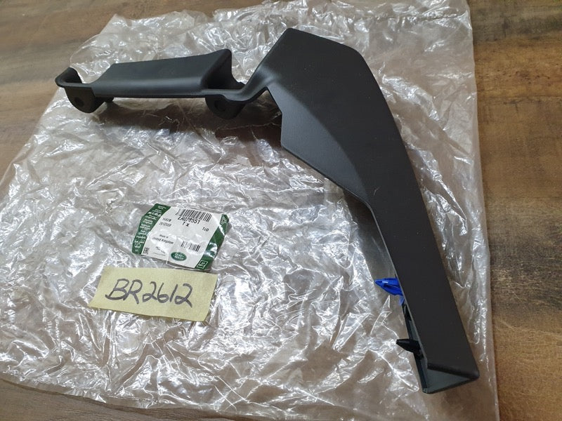 Original New Land Rover Range Rover 2015 Left Front Bumper Mounting Trim