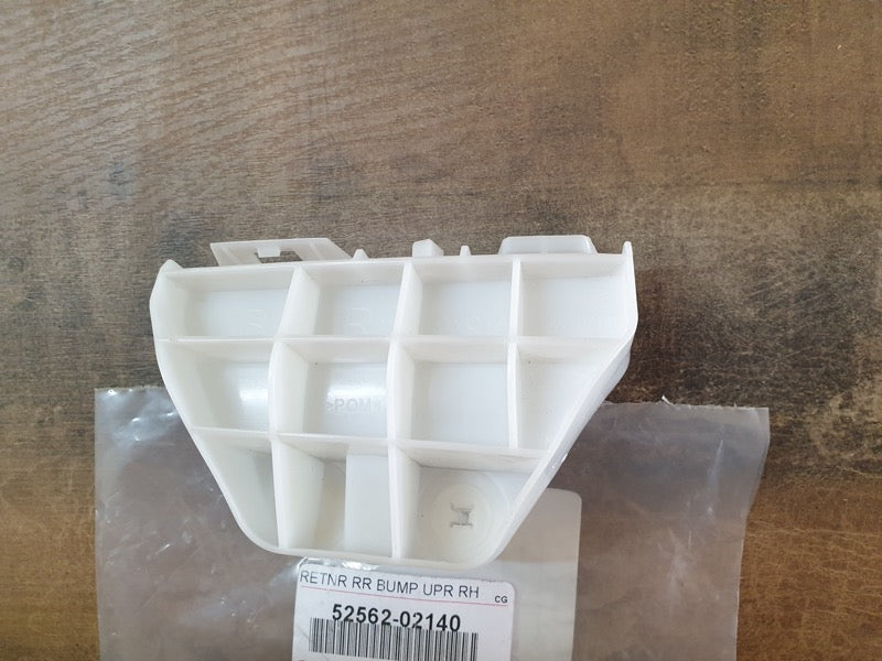 Original New Toyota Corolla Quest Right Rear Bumper Upper Retainer