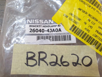 Original New Nissan Navara Right Lower Headlight Bracket