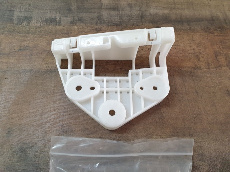 Original New Nissan Navara Right Lower Headlight Bracket