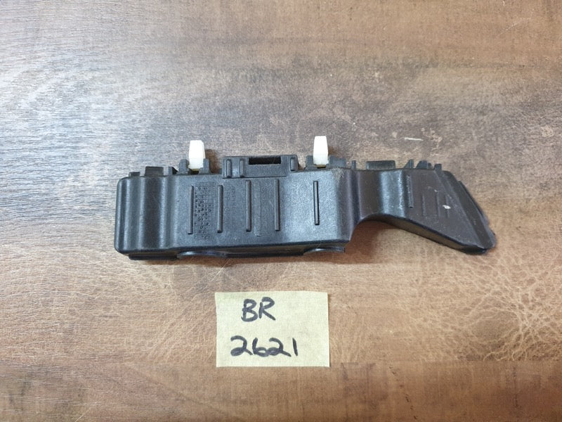 Original New Hyundai Accent Left Front Bumper Bracket