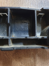 Original Used Nissan X-Trail Left Front Bumper Bracket