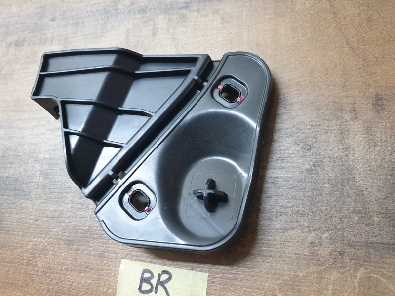 Original New Mercedes-Benz CLA W117 Right Rear Bumper Bracket