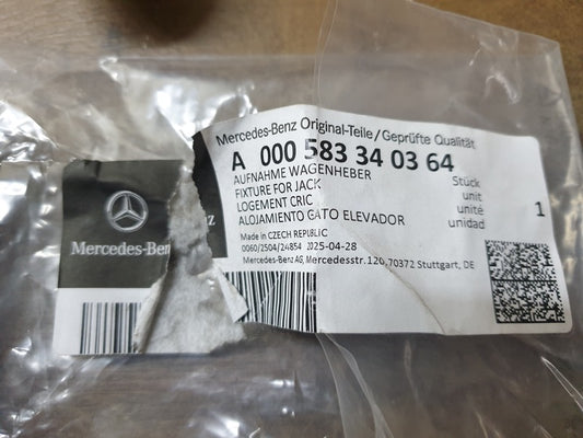 Original New Mercedes-Benz A-Class W177 Jack Support Rubber