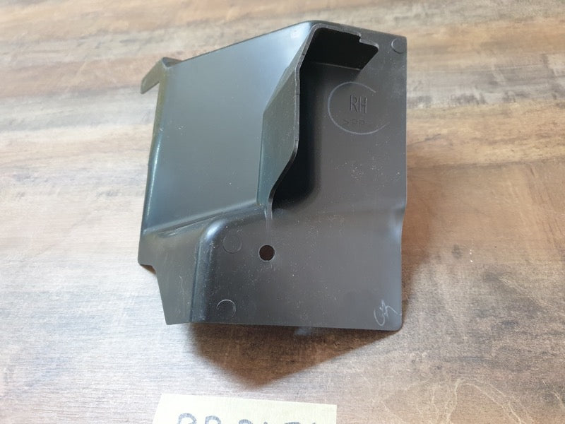 Original New Isuzu KB 2017 Right Front Lower Inner Bracket