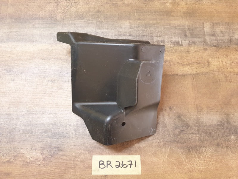 Original New Isuzu KB 2017 Right Front Lower Inner Bracket