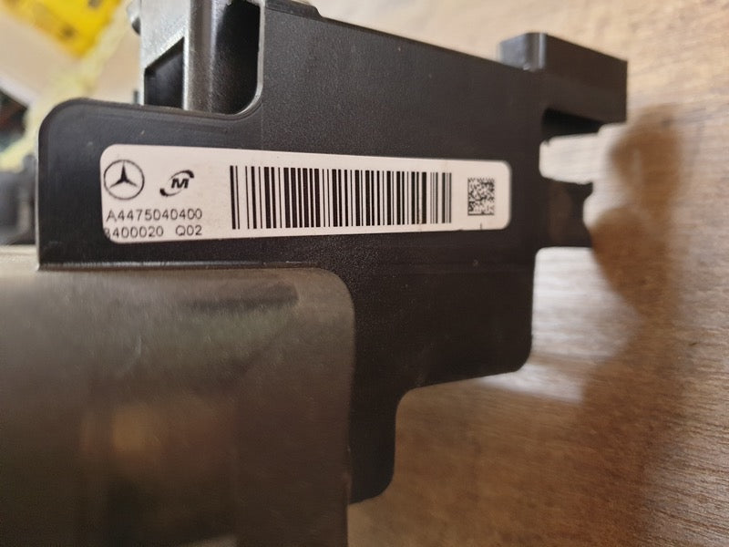 Original New Mercedes-Benz V-Class W447 Left Radiator Frame Bracket