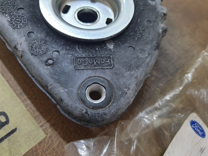 Original New Ford Kuga Top Strut Mounting