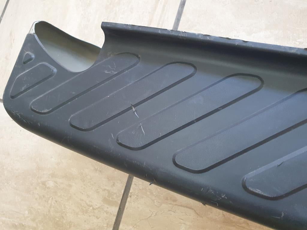 Original Used Nissan Navara Rear Bumper