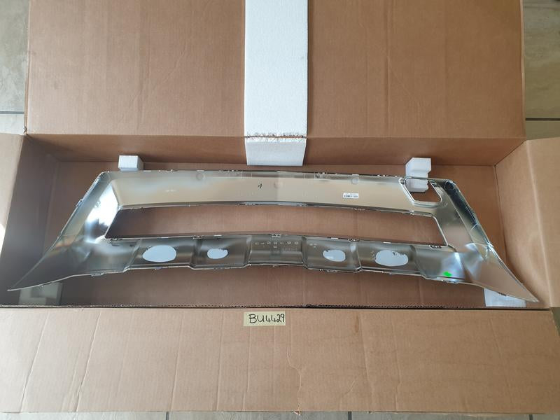Original New Mercedes-Benz GLE W166 Front Bumper Lower Chrome Moulding