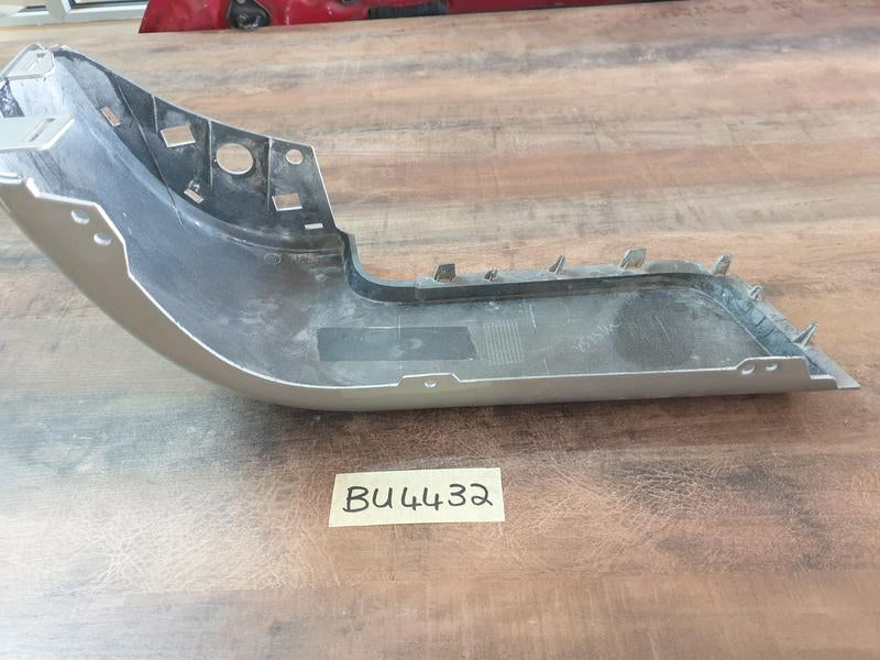 Original Used Nissan Navara Right Rear Bumper Corner