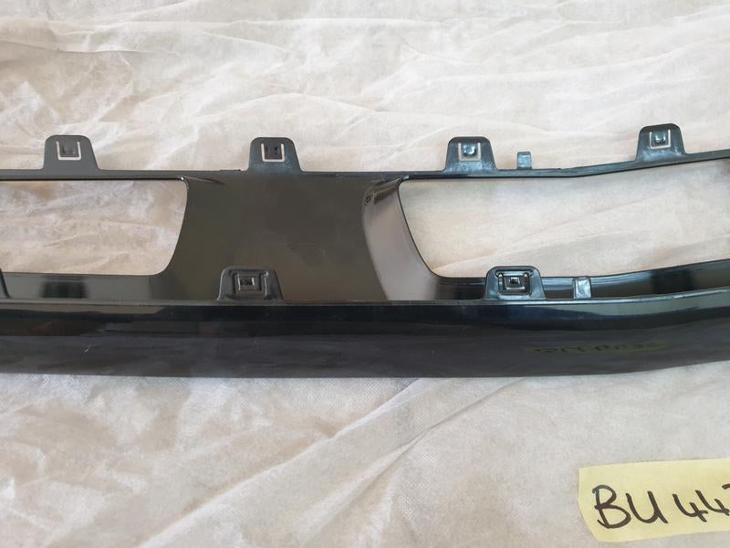 Original Used Mercedes-Benz GLC Coupe W253 Front Bumper Centre Moulding