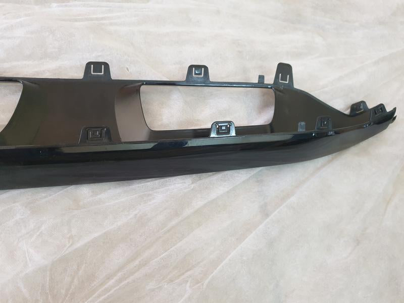 Original Used Mercedes-Benz GLC Coupe W253 Front Bumper Centre Moulding