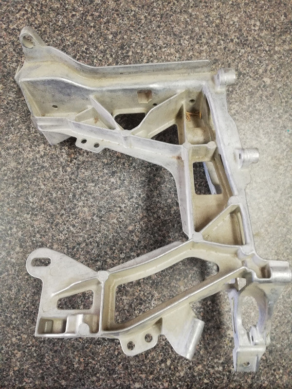 Mercedes-Benz C-Class, E-Class E63S AMG, W213, W205, C300, 2015, 2016, 2017, 2018, Aluminium Right Headlight Support Bracket